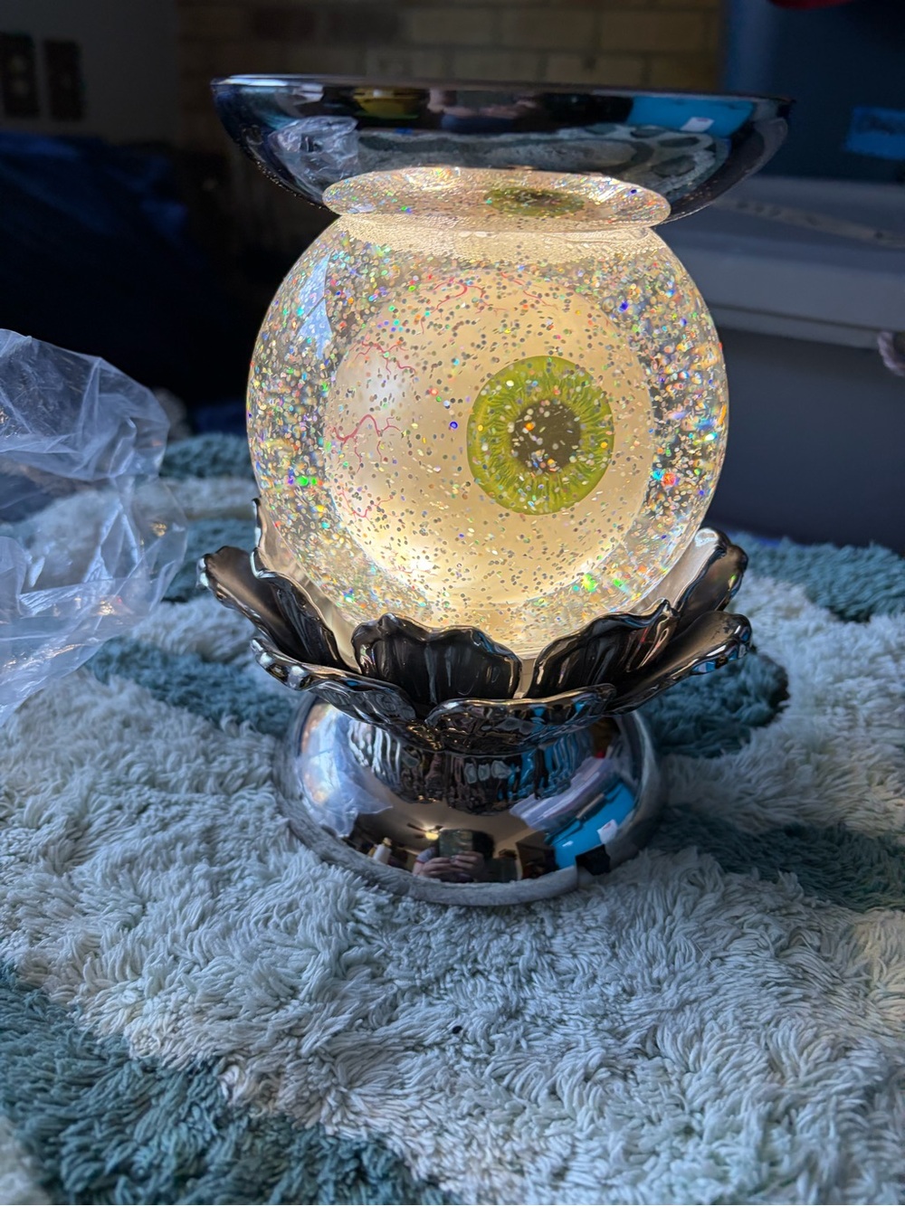 Bath & Bodyworks Silver eye snow globe candle pedestal. Ltd edition